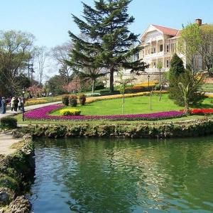 حديقة يلدز بارك \ Yıldız Parkı

التي تقع في Beşiktaş
