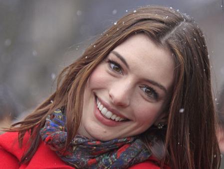 In which year was Anne Hathaway born?